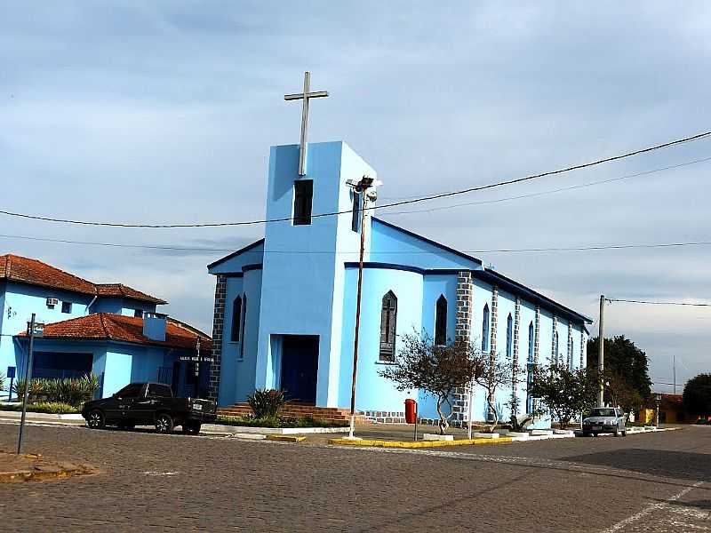 IGREJA N SRA DE FTIMA, PNTANO GRANDE, RS - POR ROQUE OLIVEIRA - PNTANO GRANDE - RS