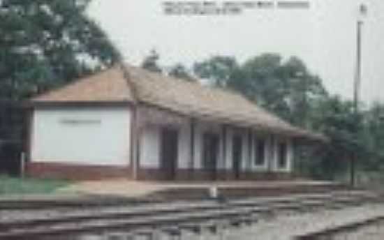 ESTAO FERROVIRIA DE PASSO NOVO, EM 10/02/1996-FOTO:ALFREDO RODRIGUES - PASSO NOVO - RS