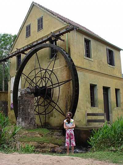 MOINHO DO PARQUE JORGE KUHN-FOTO:BY CICLOSINOS - PICADA CAF - RS