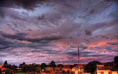 NUVENS AZUIS-JOAO CARLOS EBONE - PORTO - RS