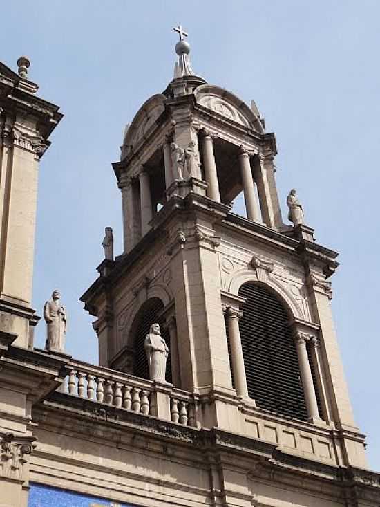 TORRE DA CATEDRAL METROPOLITANA N.SRA.ME DE DEUS EM PORTO ALEGRE-RS-FOTO:PAULO YUJI TAKARADA - PORTO ALEGRE - RS