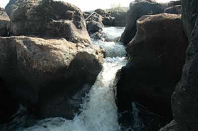 SALTO DO RONCADOR - PORTO VERA CRUZ - RS