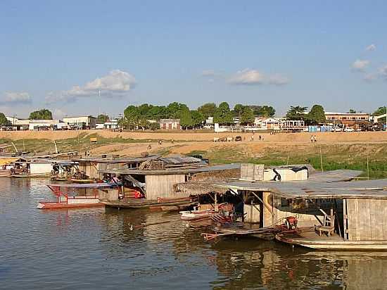 RIBEIRINHOS NA CIDADE DE FEIJ-FOTO:JEZAFLU=ACRE=BRASIL - FEIJ - AC