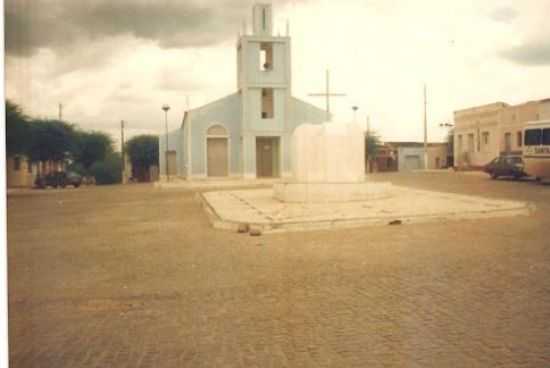 IGREJA DE MACURUR, POR IGREJA DE MACURUR EM 1987 - MACURUR - BA