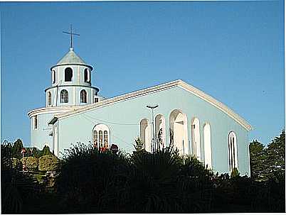 IGREJA-FOTO:JGPRETTO  - POUSO NOVO - RS