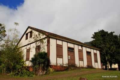 CASA ENXAIMEL EM PICADA SCHNEIDER, PRESIDENTE LUCENA-RS, , POR ANELISE  KUNRATH - PRESIDENTE LUCENA - RS