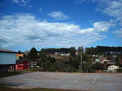 VISTA PARCIAL DA CIDADE-FOTO: DAUBI - QUATRO IRMOS - RS