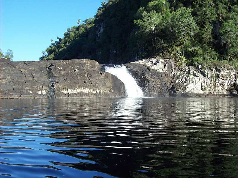 SALTO RIO TOROPI - QUEVEDOS - RS