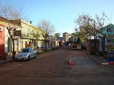 RUA DA CIDADE-FOTO:PCRAPAKI - RIO BRANCO - RS