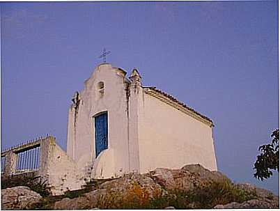 CAPELA DO MONTE DA SANTA CRUZ EM MAIRI PO ARSENIO JORGE - MAIRI - BA