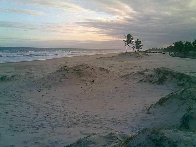 PRAIA DE COSTA AZUL - MANGUE SECO - BA - MANGUE SECO - BA