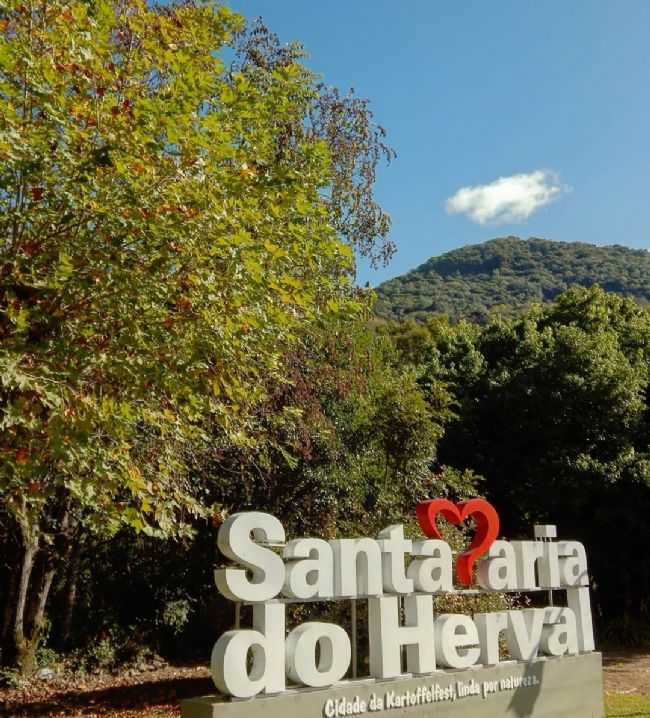 POR LUCAS MOLLING - SANTA MARIA DO HERVAL - RS