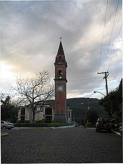 IGREJA MATRIZ-FOTO:ANELISE KUNRATH  - SANTA TEREZA - RS