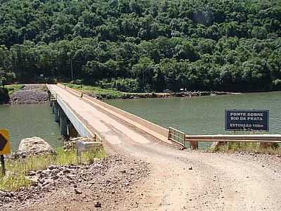 PONTE SOBRE O RIO DA PRATA-FOTO:EDILSON BENVENUTTI  - SANTANA - RS