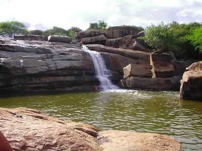 CACHOEIRA DA PANCADA EM TEMPO DE ESTIAGEM, POR EDSON MEIRA - MANOEL VITORINO - BA