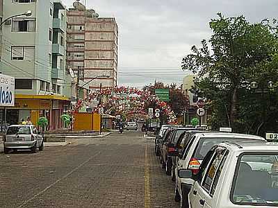 AV.GETLIO VARGAS-ELAVARDA - SANTIAGO - RS