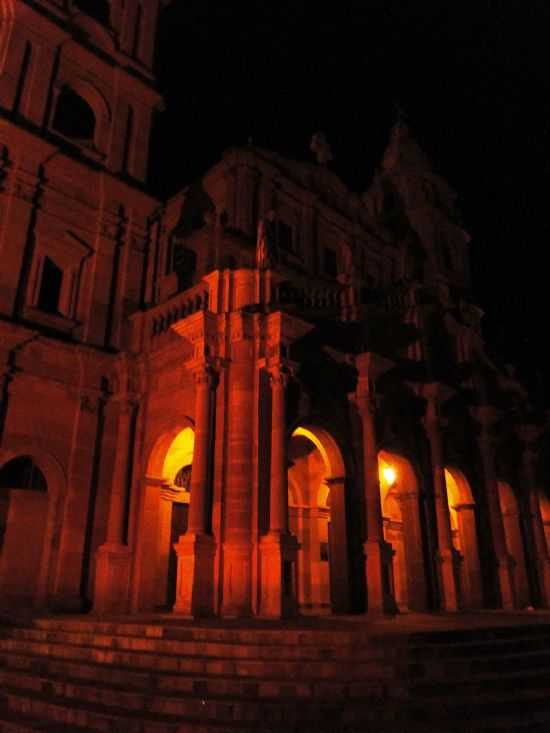 CATEDRAL A NOITE - POR LUH BRITTES - SANTO NGELO - RS