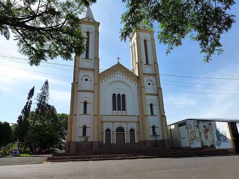 SANTO CRISTO-RS-MATRIZ DA ASCENO DO SENHOR-FOTO:UBIRAJARA BUDDIN CRUZ - SANTO CRISTO - RS