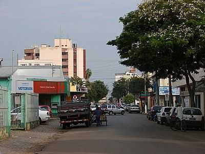 RUA GENERAL MARQUES-FOTO:BENVINDO  - SO BORJA - RS