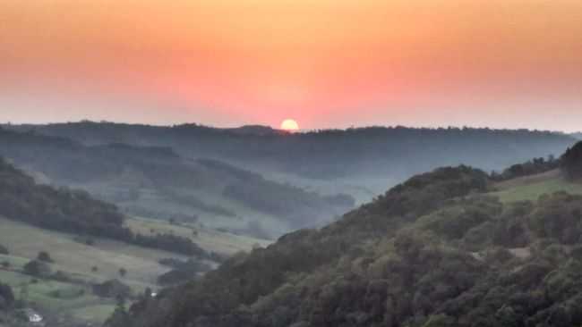 POR DO SOL, POR JEAN ZAMBONI - SO JOO DA URTIGA - RS