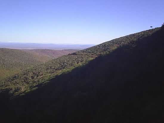 DESCIDA DA SERRA DE MARACS-BA-FOTO:EDVALDO GOIS - MARACS - BA