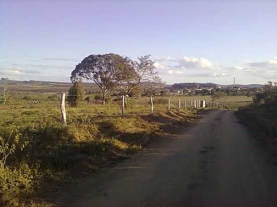 ESTRADA RURAL DE MARACS-BA-FOTO:DANTES INFERNO - MARACS - BA