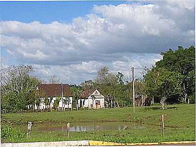 CASA HISTRICA-ANELISE KUNRATH - SO JOS DO HORTNCIO - RS