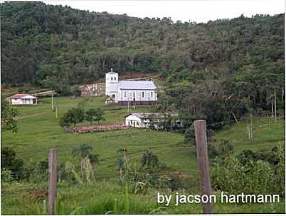 IGREJA CATLICA DA LOCALIDADE DE CAPELA DO ROSRIO, POR BY JACSON HARTMANN - SO JOS DO HORTNCIO - RS