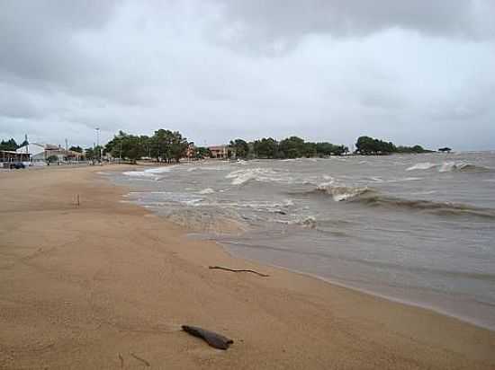 PRAIA SO LOURENO DO SUL-FOTO:RUY JOAQUIM DUARTE - SO LOURENO DO SUL - RS
