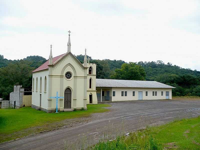 SO MARCOS-RS-CAPELA DE SANTO HENRIQUE NO DISTRITO DE TIRADENTES-FOTO:FABIANO M. - SO MARCOS - RS