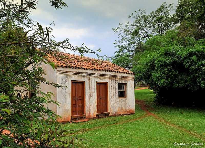 SO MIGUEL DAS MISSES-RS-CASA DE PASSAGEM DOS NDIOS GUARANIS-FOTO:GERMANO SCHR - SO MIGUEL DAS MISSES - RS