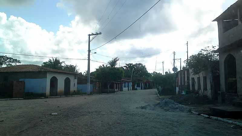 MARAGOGIPINHO-BA-RUA DO CENTRO DA CIDADE-FOTO:ANDRE L. S. LACERDA  - MARAGOGIPINHO - BA