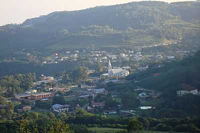 VISTA DA CIDADE-FOTO:LUCAS INCIO SCHMITZ  - SO PEDRO DA SERRA - RS