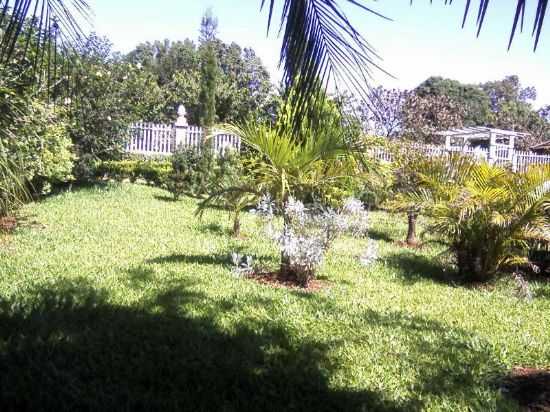 JARDINAGEM-CASA HOLANDESA, POR LUIZACOSTA - SEDE NOVA - RS