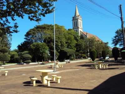 PRAA DA IGREJA, POR SADY AFONSO JUNGES - SELBACH - RS