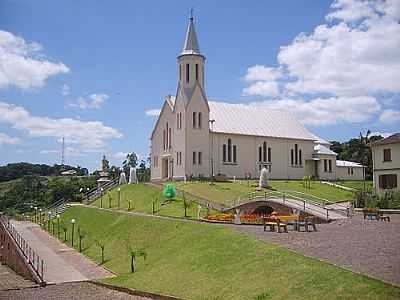 PRAA E IGREJA MATRIZ-FOTO:ISMAEL STOLL  - SRIO - RS