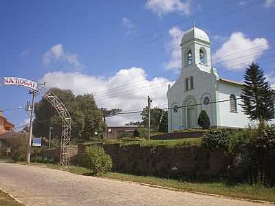 IGREJA CATLICA-FOTO:ALUMOREIRA  - SERTO SANTANA - RS