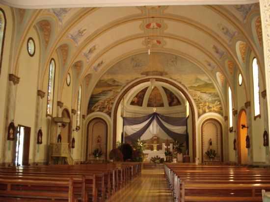 FOTOS DA IGREJA MATRIZ  SAO CAETANO, POR VERENA BUSATTO - SEVERIANO DE ALMEIDA - RS