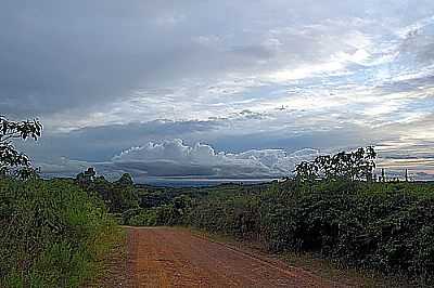 ESTRADA DE TERRA-FOTO: CROQUEZZ - SILVEIRA MARTINS - RS