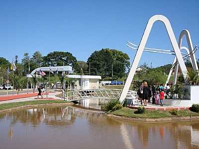 PRAA ARLETE AFONSO-IACS-80 ANOS-FOTO:HENRIQUE DE BORBA  - TAQUARA - RS