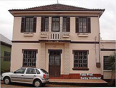 ANTIGA CASA COMERCIAL/1930-FOTO:SELBY WALLAUER  - TEUTNIA - RS