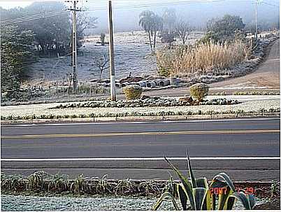 FRIO EM TEUTNIA-FOTO:FRITZ FOLLMER  - TEUTNIA - RS