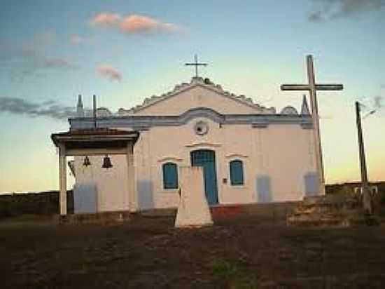 IGREJA DA SANTSSIMA TRINDADE EM MASSACARA-FOTO:MUSEUDOCUMBE. - MASSACARA - BA