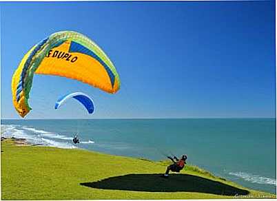 PARAGLIDER NO MORRO DO FAROL, POR GERMANO SCHR - TORRES - RS