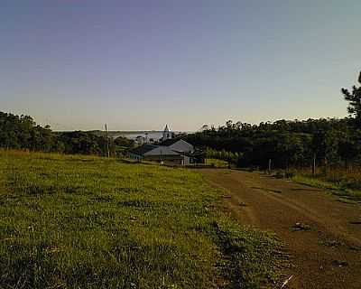 IGREJA PERTO DA LAGOA DE ITAPEVA-FOTO:ARCHIMEDES (MEDI)  - TORRES - RS