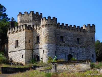CASTELINHO DE TORRES-RS,  POR ANELISE  KUNRATH - TORRES - RS