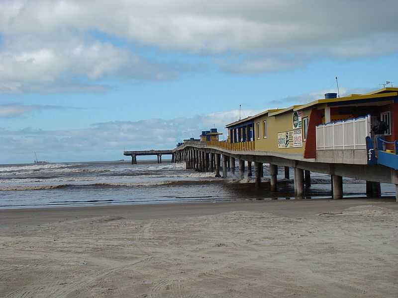 TRAMANDA-RS-PLATAFORMA MARTIMA(400MTS DENTRO DO MAR)-FOTO:PCRAPAKI - TRAMANDA - RS