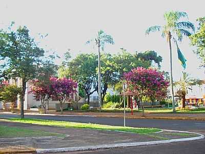 PRAA DA BANDEIRA, POR THYBAIERLE - TRS PASSOS - RS