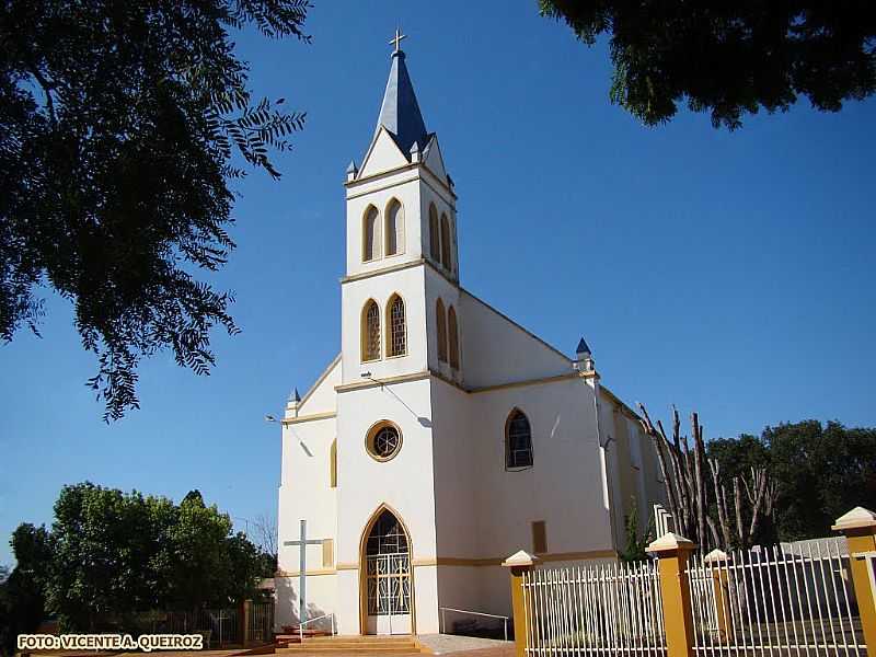 IGREJA MATRIZ DE S. ROQUE GONZALES - POR VICENTE A. QUEIROZ - TUCUNDUVA - RS