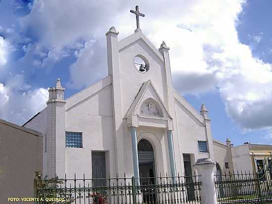 IGREJA DE SO JOO BATISTA EM MATA DE SO JOO-FOTO:VICENTE A. QUEIROZ - MATA DE SO JOO - BA